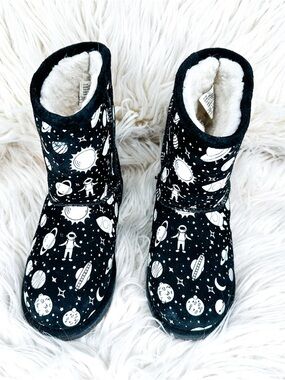 Emu Black & White outer space Brumby Kids Boot
